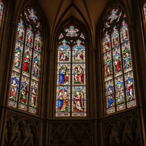 Close portrait of a battle-worn paladin in ornate engrave...